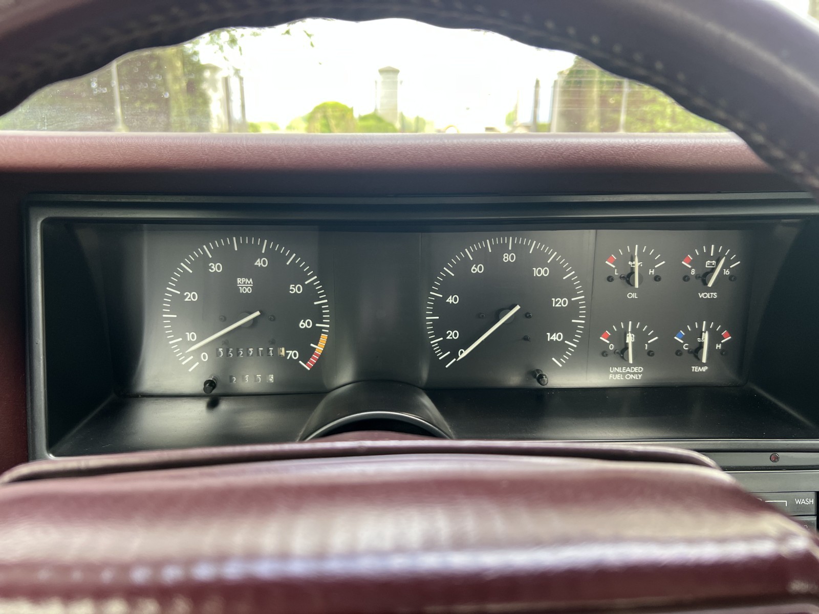 Cadillac-Allante-1993-Convertible-26