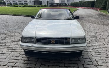 Cadillac-Allante-1993-Convertible-4