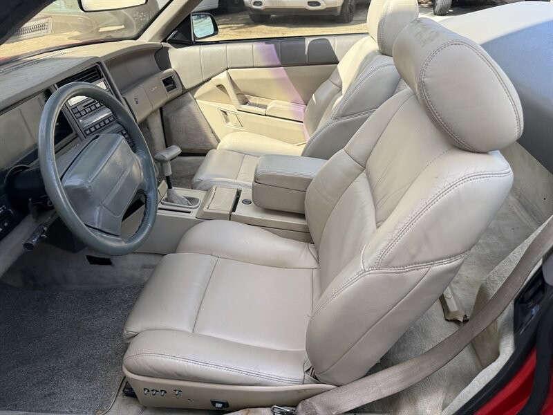 Cadillac-Allante-1993-Convertible-6