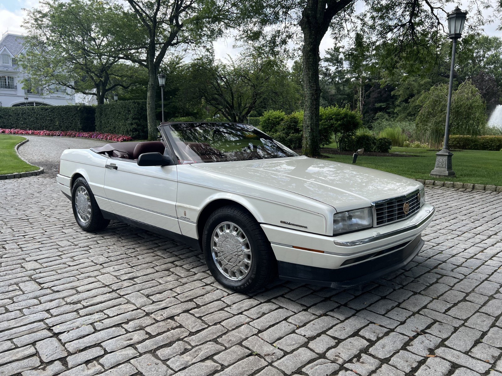 Cadillac-Allante-1993-Convertible-6