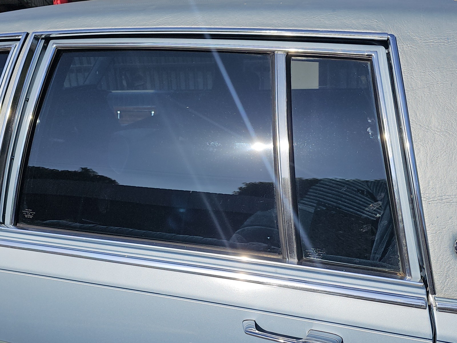 Cadillac-Brougham-1987-13