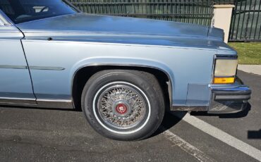 Cadillac-Brougham-1987-22