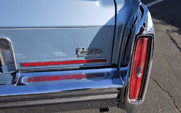 Cadillac-Brougham-1987-27