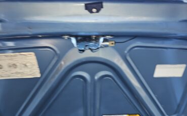 Cadillac-Brougham-1987-33