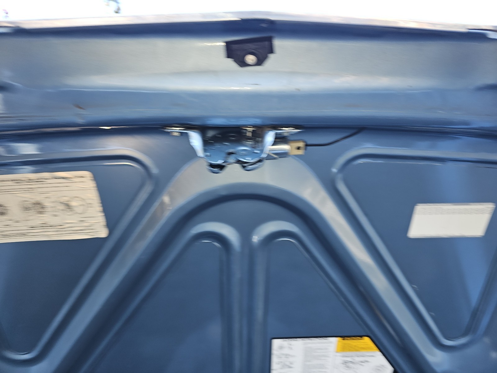 Cadillac-Brougham-1987-33