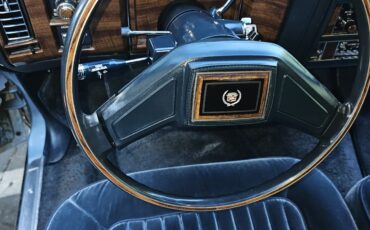 Cadillac-Brougham-1987-36