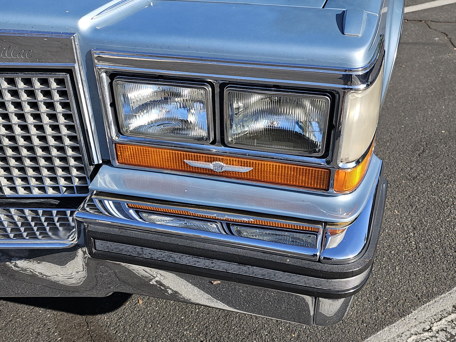 Cadillac-Brougham-1987-8