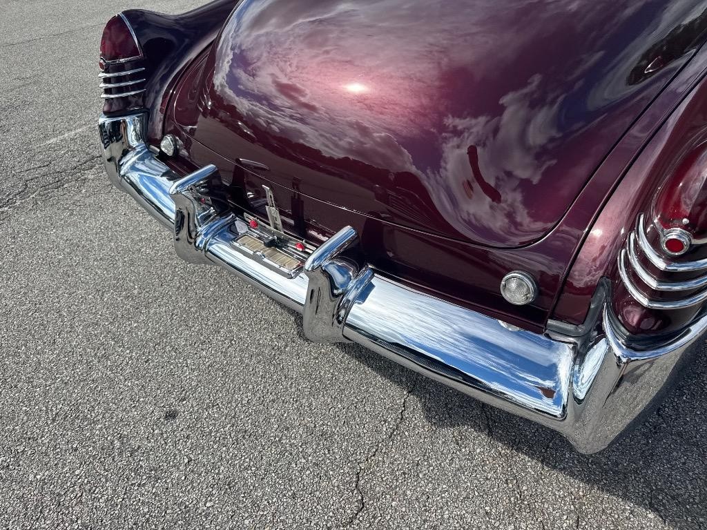 Cadillac-Convertible-series-62-LS-4L80-linked-straight-and-slick-1948-Convertible-24