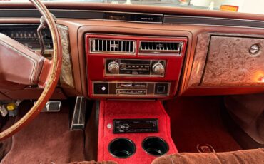 Cadillac-Coupe-DeVille-1979-2-Door-32