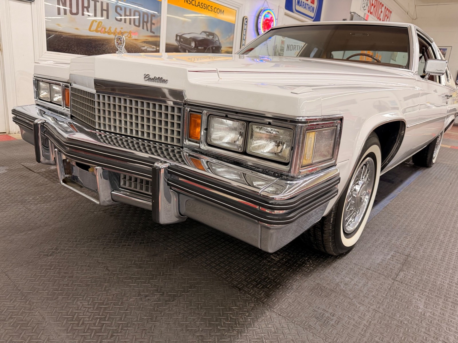 Cadillac-Coupe-DeVille-1979-2-Door-8