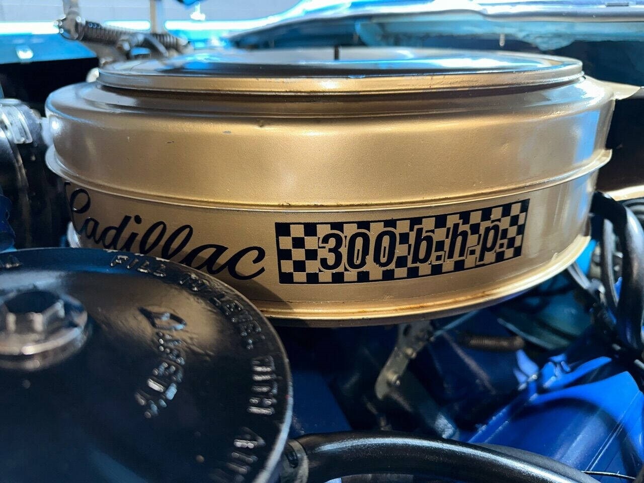 Cadillac-DeVille-1957-Coupe-16