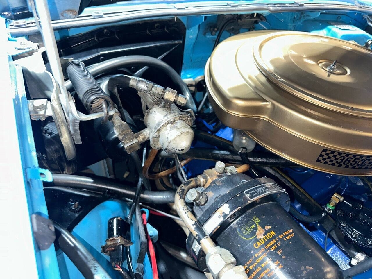 Cadillac-DeVille-1957-Coupe-17