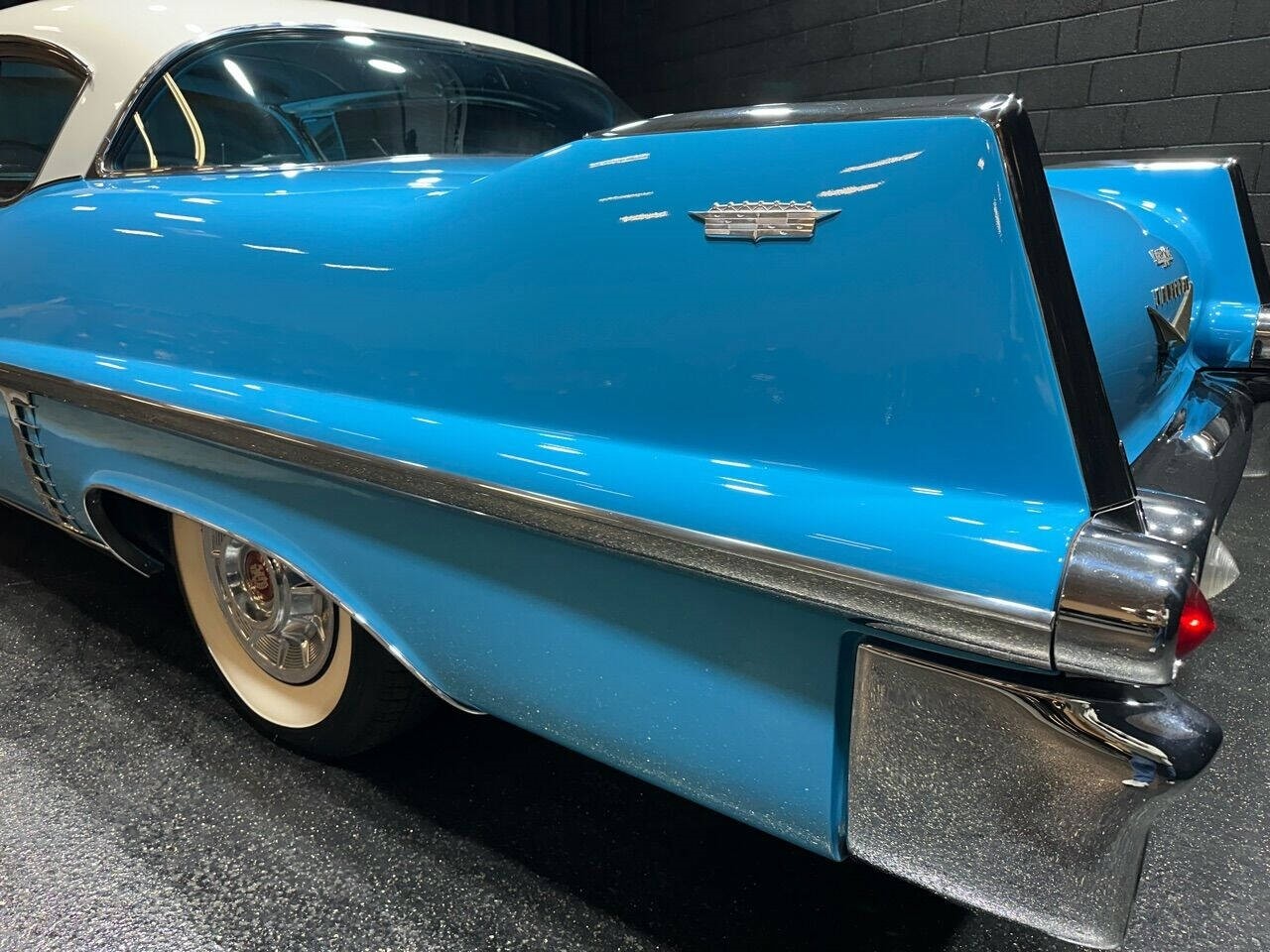 Cadillac-DeVille-1957-Coupe-7