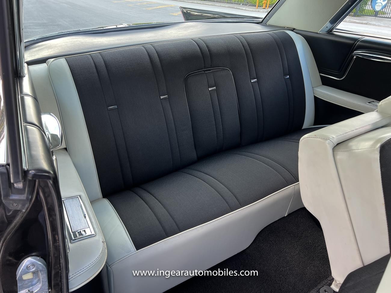 Cadillac-DeVille-1962-coupe-20