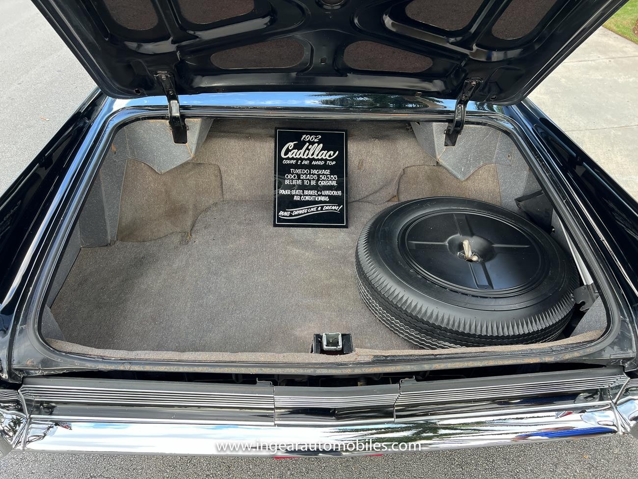 Cadillac-DeVille-1962-coupe-35