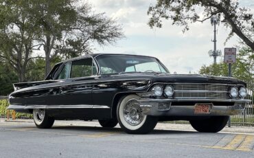 Cadillac-DeVille-1962-coupe