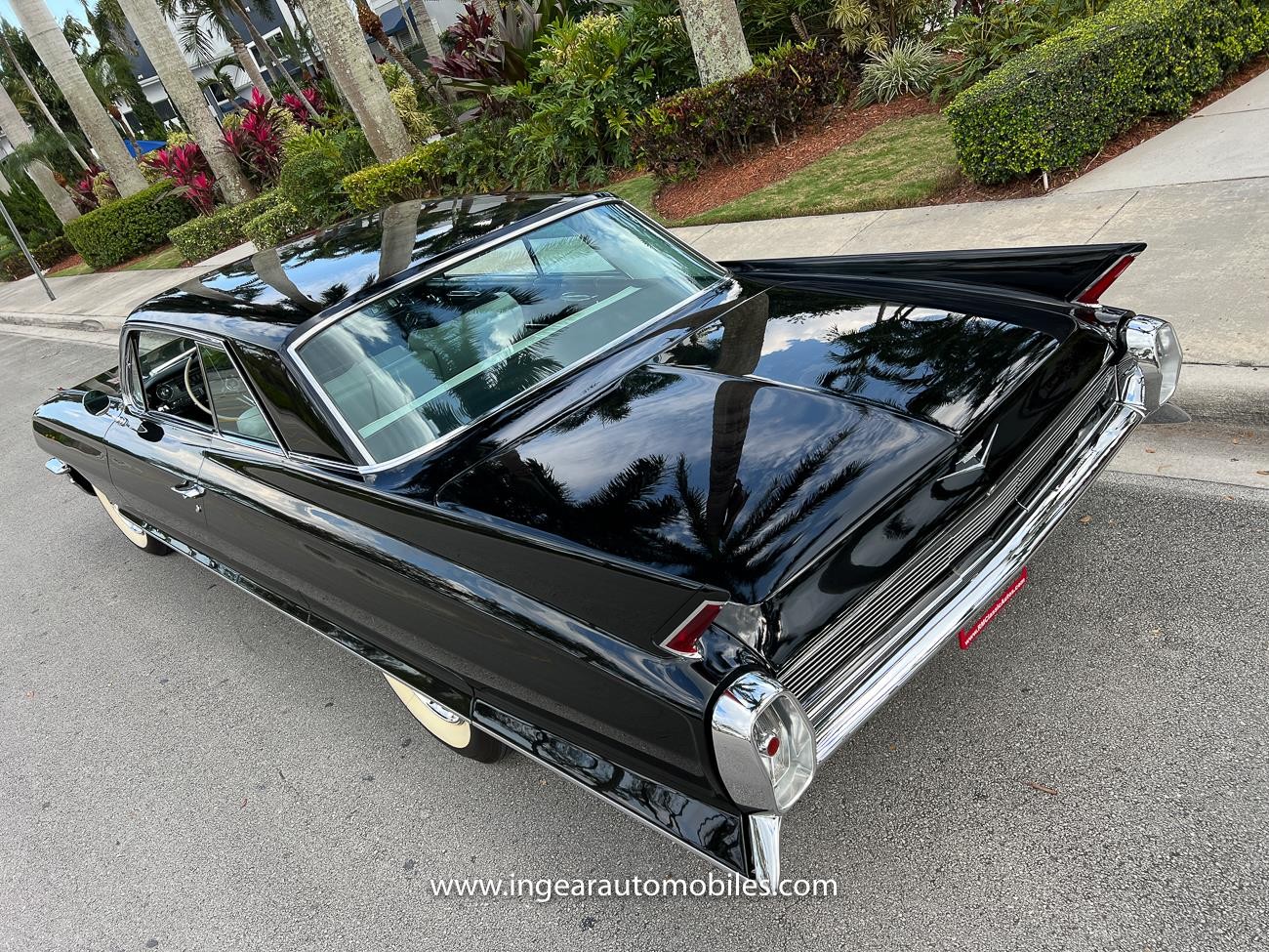 Cadillac-DeVille-1962-coupe-4