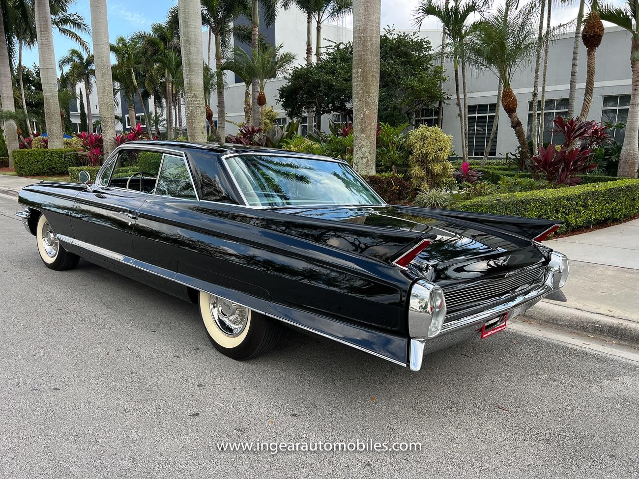 Cadillac-DeVille-1962-coupe-5