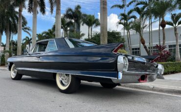 Cadillac-DeVille-1962-coupe-6