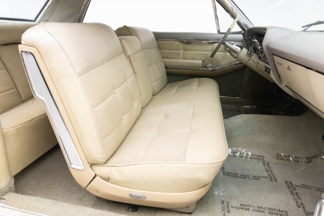 Cadillac-DeVille-1963-Coupe-3