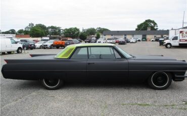 Cadillac-DeVille-1964-Coupe-32