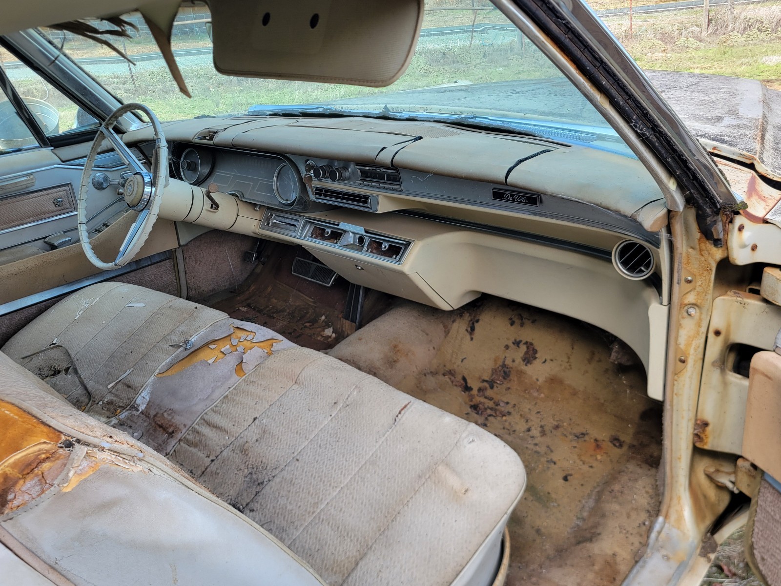 Cadillac-DeVille-1966-22