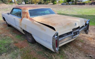 Cadillac-DeVille-1966-4