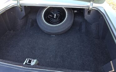 Cadillac-DeVille-1967-Sedan-17