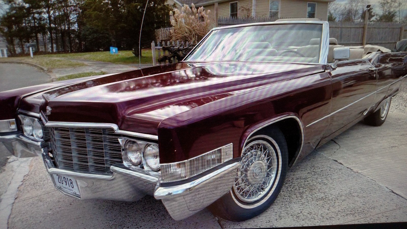 Cadillac-DeVille-1969-Convertible