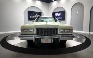 Cadillac-DeVille-1976-7