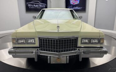 Cadillac-DeVille-1976-9