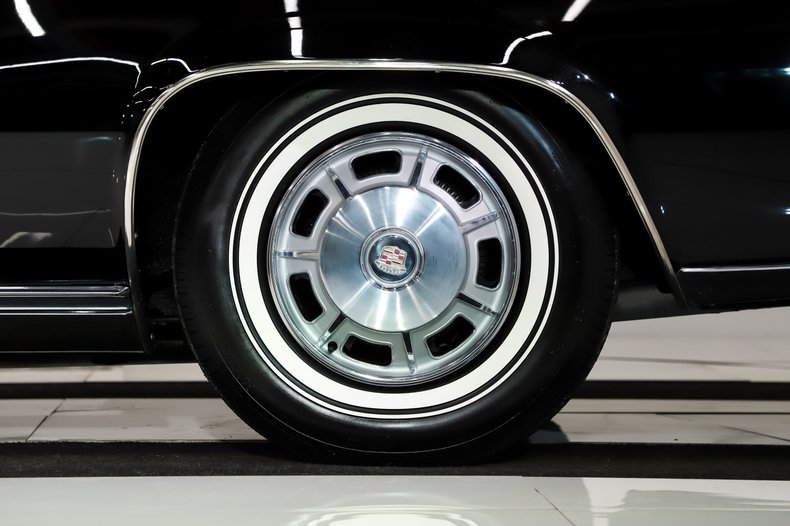 Cadillac-Eldorado-1968-Sable-Black-White-10