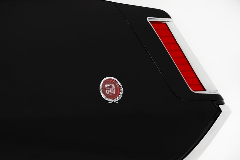 Cadillac-Eldorado-1968-Sable-Black-White-29