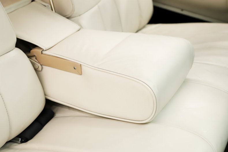 Cadillac-Eldorado-1968-Sable-Black-White-38