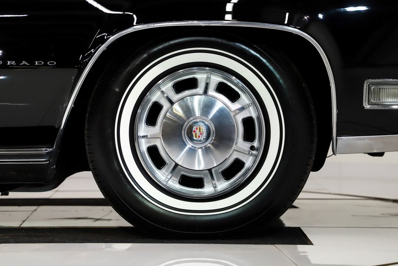 Cadillac-Eldorado-1968-Sable-Black-White-41