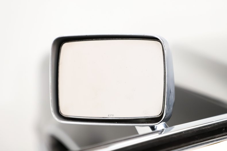 Cadillac-Eldorado-1968-Sable-Black-White-46