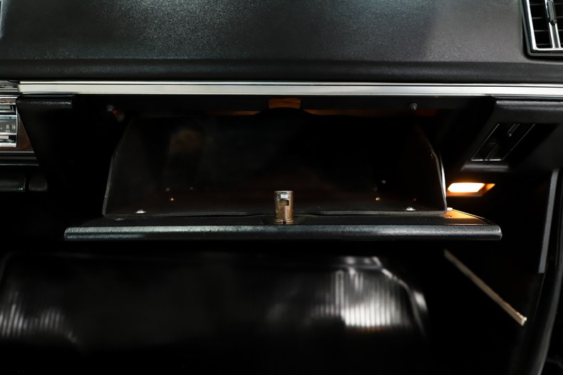 Cadillac-Eldorado-1968-Sable-Black-White-7