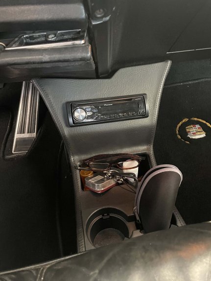 Cadillac-Eldorado-1973-Dynasty-Red-Black-4