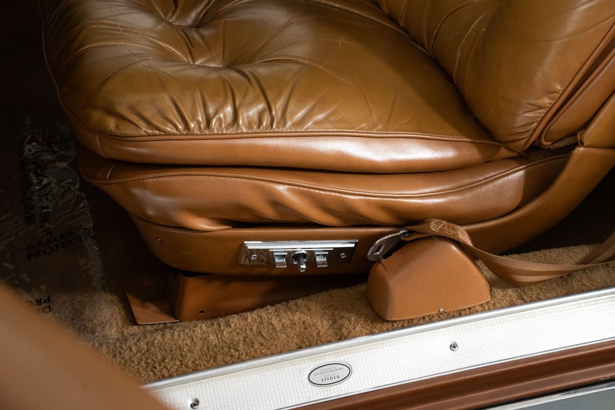 Cadillac-Eldorado-1978-Coupe-24