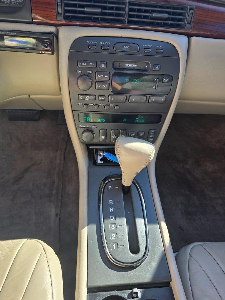 Cadillac-Eldorado-1996-Coupe-9