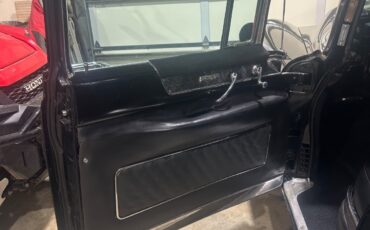 Cadillac-Fleetwood-1954-Sedan-12