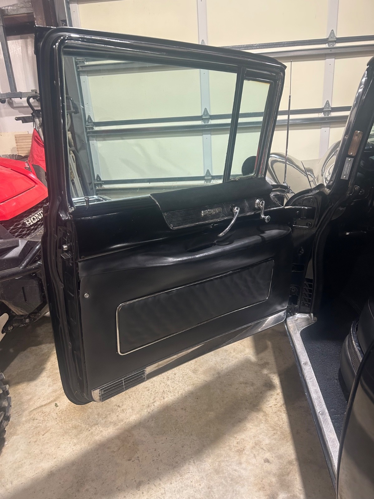 Cadillac-Fleetwood-1954-Sedan-12