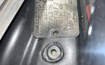 Cadillac-Fleetwood-1954-Sedan-30