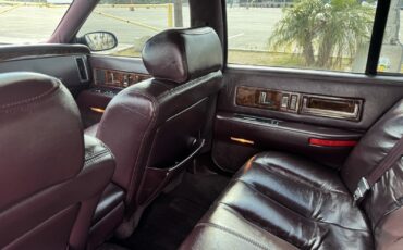 Cadillac-Fleetwood-1995-Sedan-15