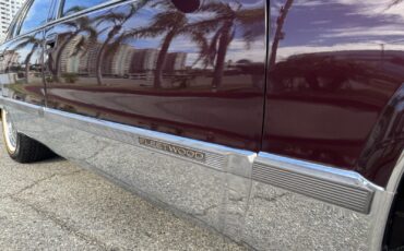 Cadillac-Fleetwood-1995-Sedan-9