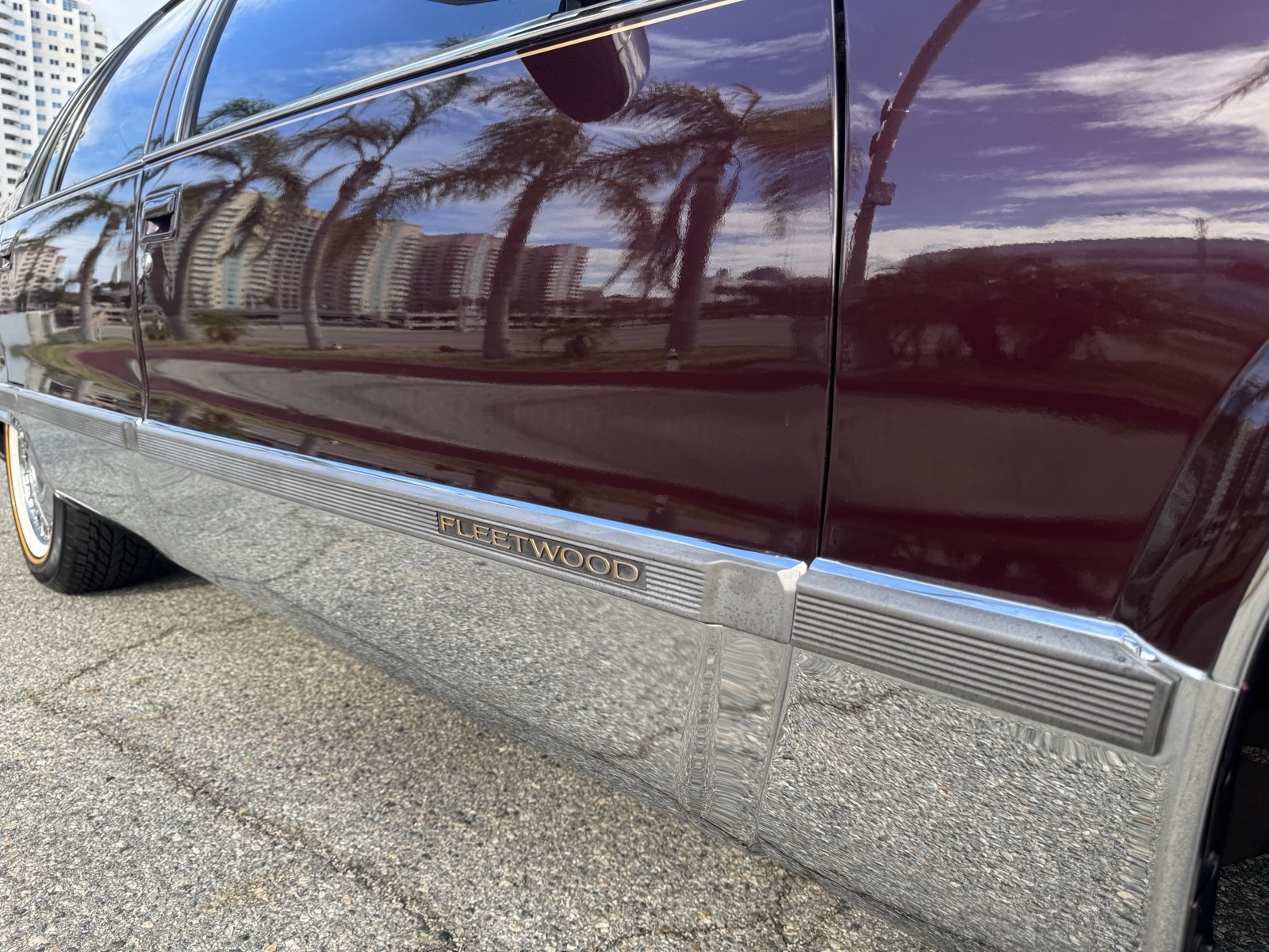 Cadillac-Fleetwood-1995-Sedan-9