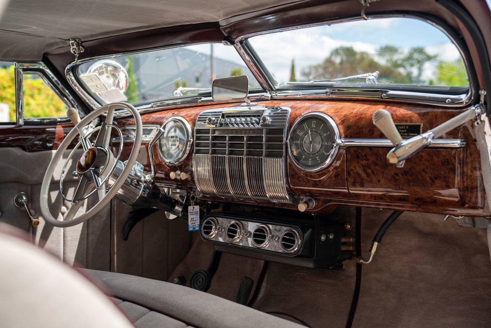 Cadillac-Kustom-Convertible-1941-Roadster-12