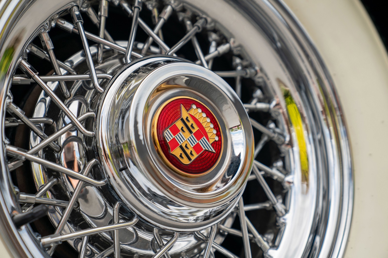 Cadillac-Kustom-Convertible-1941-Roadster-26