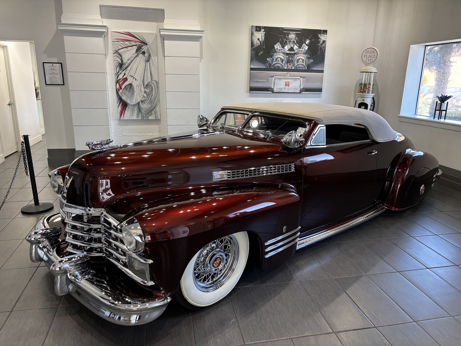 Cadillac-Kustom-Convertible-1941-Roadster-32