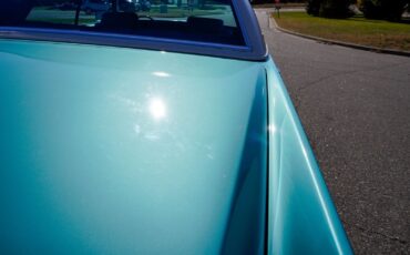 Cadillac-Sedan-DeVille-1972-Sedan-34